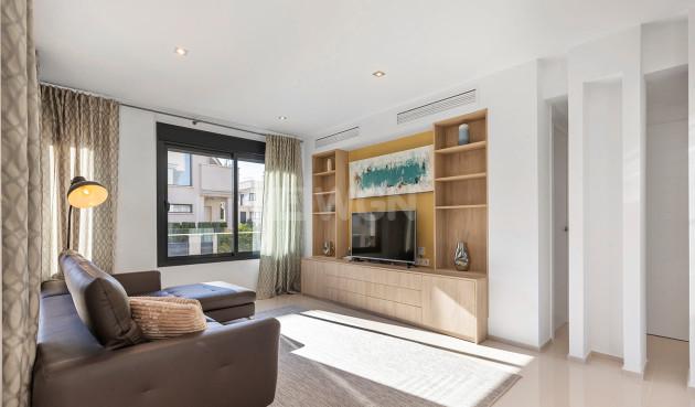 Odsprzedaż - Villa - Orihuela Costa - Costa Blanca