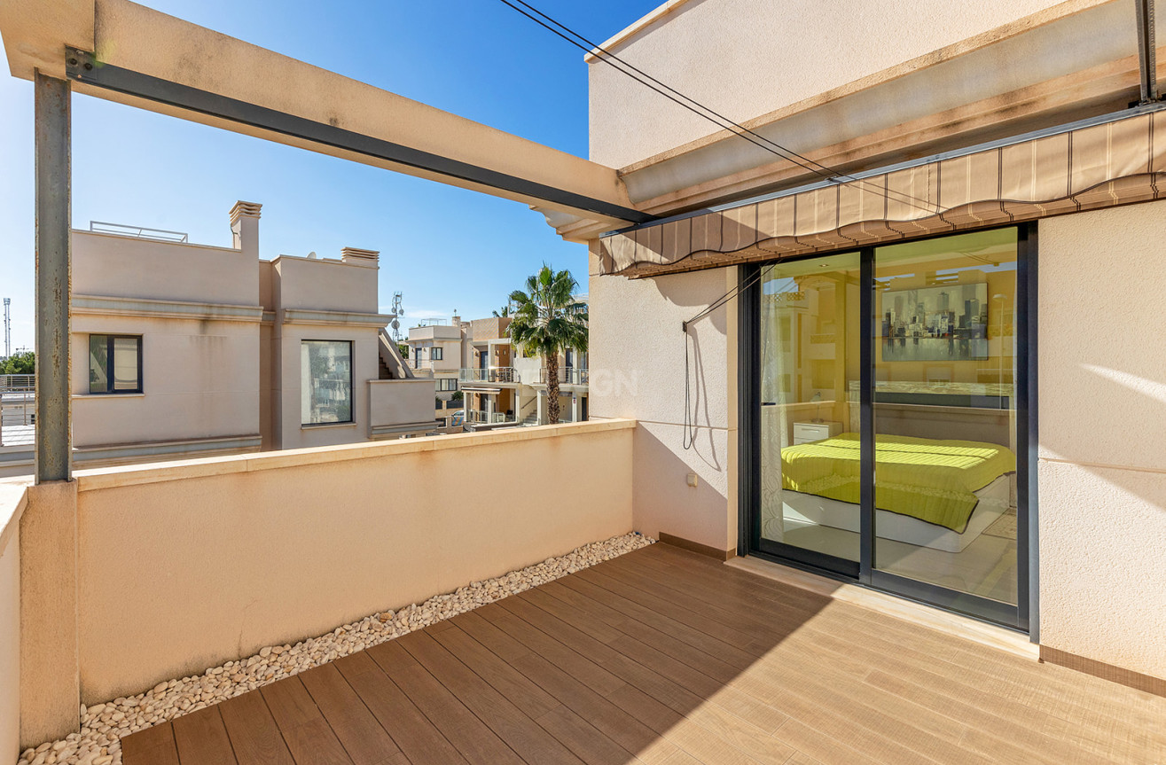 Odsprzedaż - Villa - Orihuela Costa - Costa Blanca