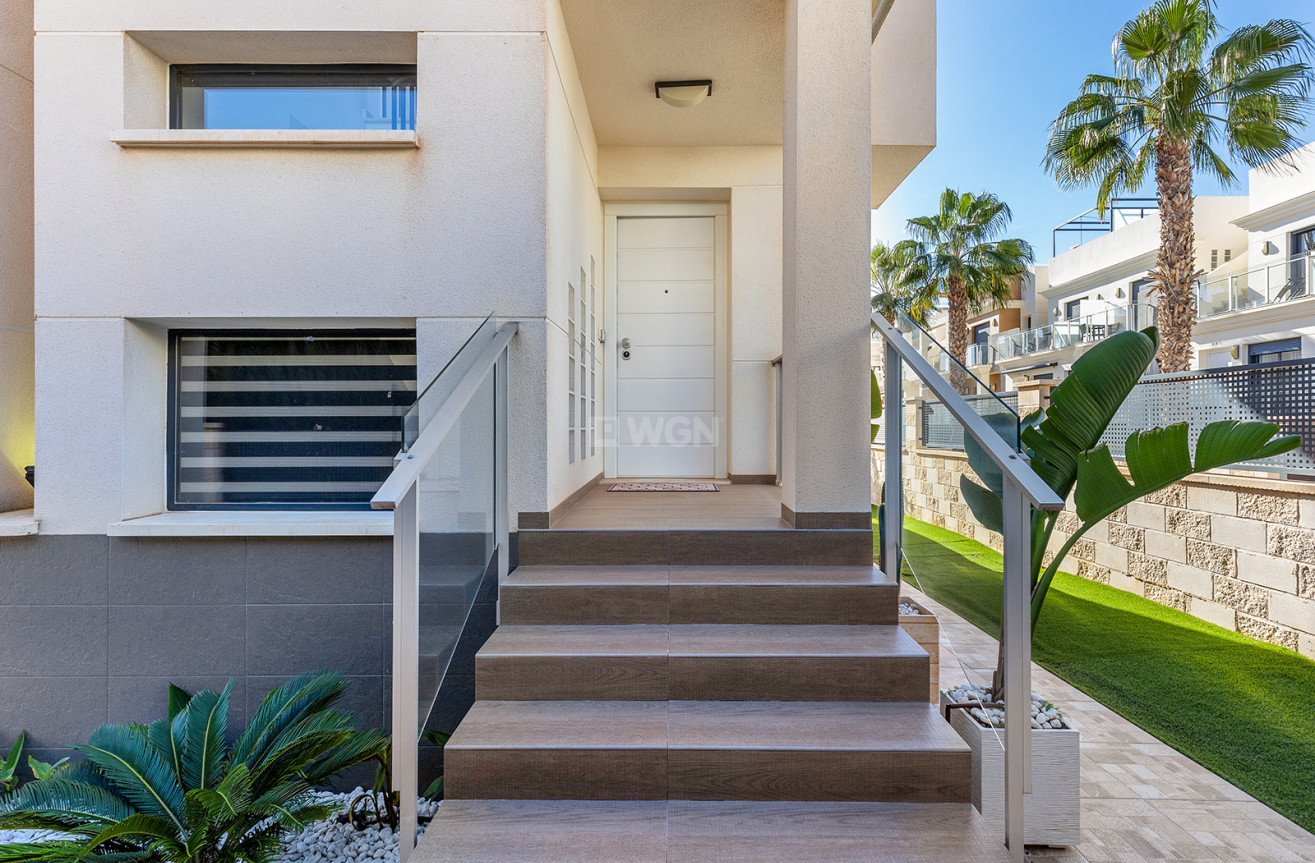 Odsprzedaż - Villa - Orihuela Costa - Costa Blanca