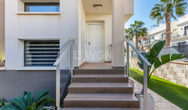 Odsprzedaż - Villa - Orihuela Costa - Costa Blanca
