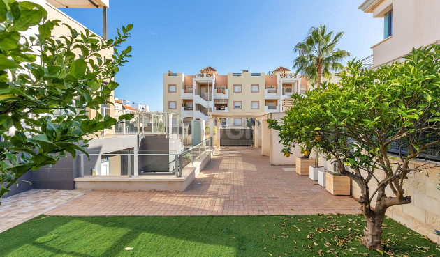 Odsprzedaż - Villa - Orihuela Costa - Costa Blanca