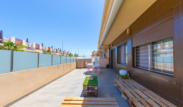 Odsprzedaż - Mieszkanie w bloku - Pilar de la Horadada - Costa Blanca