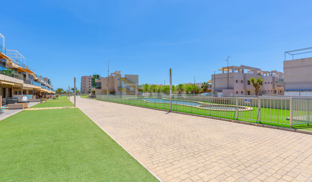 Odsprzedaż - Mieszkanie w bloku - Pilar de la Horadada - Costa Blanca
