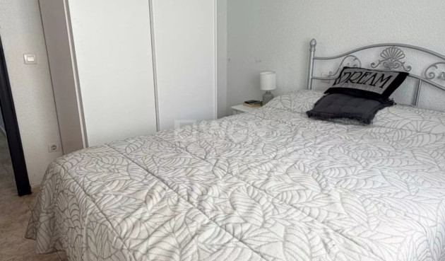 Odsprzedaż - Mieszkanie w bloku - Villamartin - Costa Blanca
