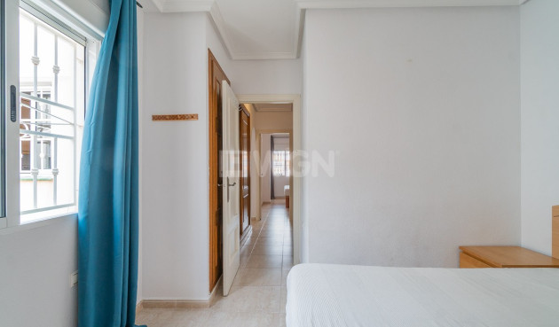Odsprzedaż - Mieszkanie w bloku - Orihuela Costa - Costa Blanca
