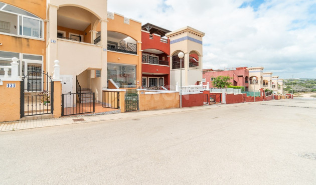 Odsprzedaż - Mieszkanie w bloku - Orihuela Costa - Costa Blanca