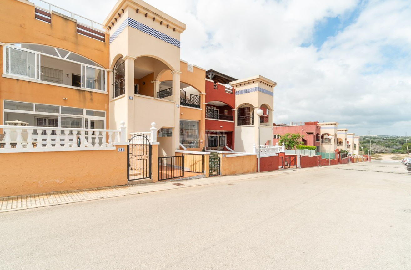 Odsprzedaż - Mieszkanie w bloku - Orihuela Costa - Costa Blanca