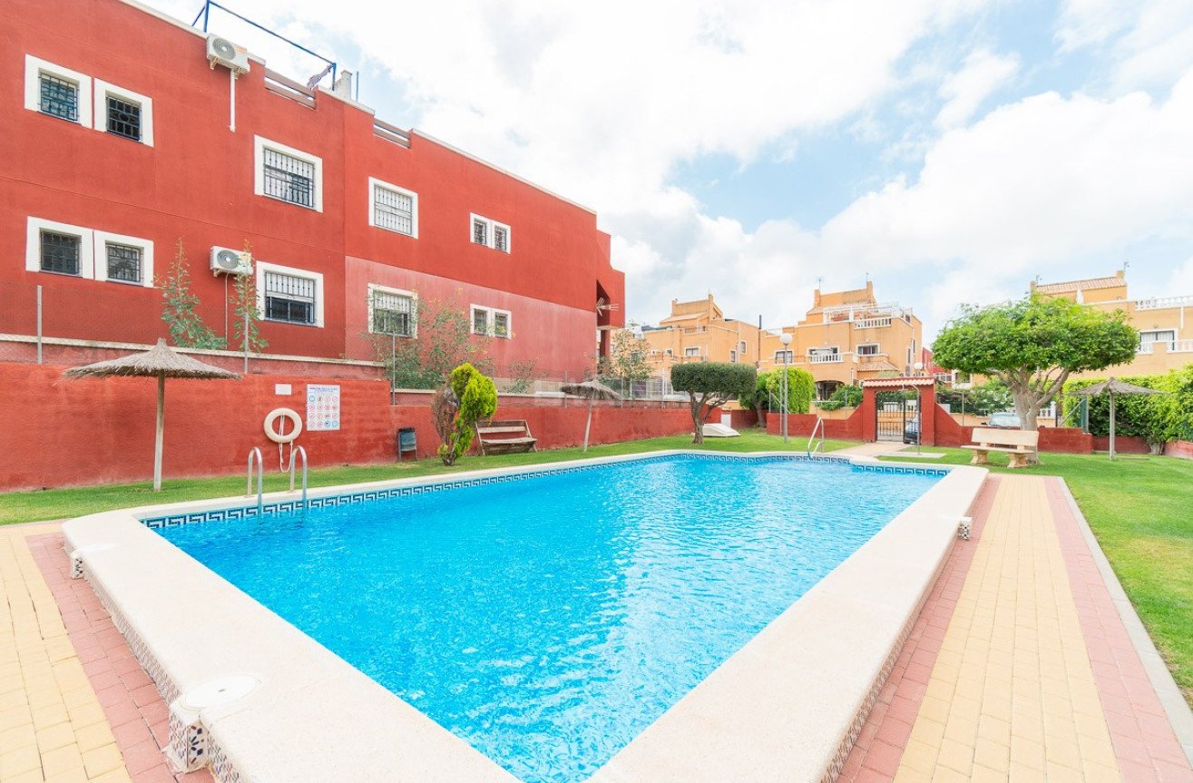 Odsprzedaż - Mieszkanie w bloku - Orihuela Costa - Costa Blanca