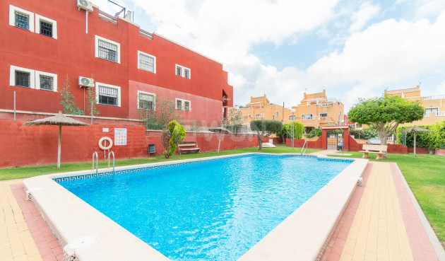 Odsprzedaż - Mieszkanie w bloku - Orihuela Costa - Costa Blanca