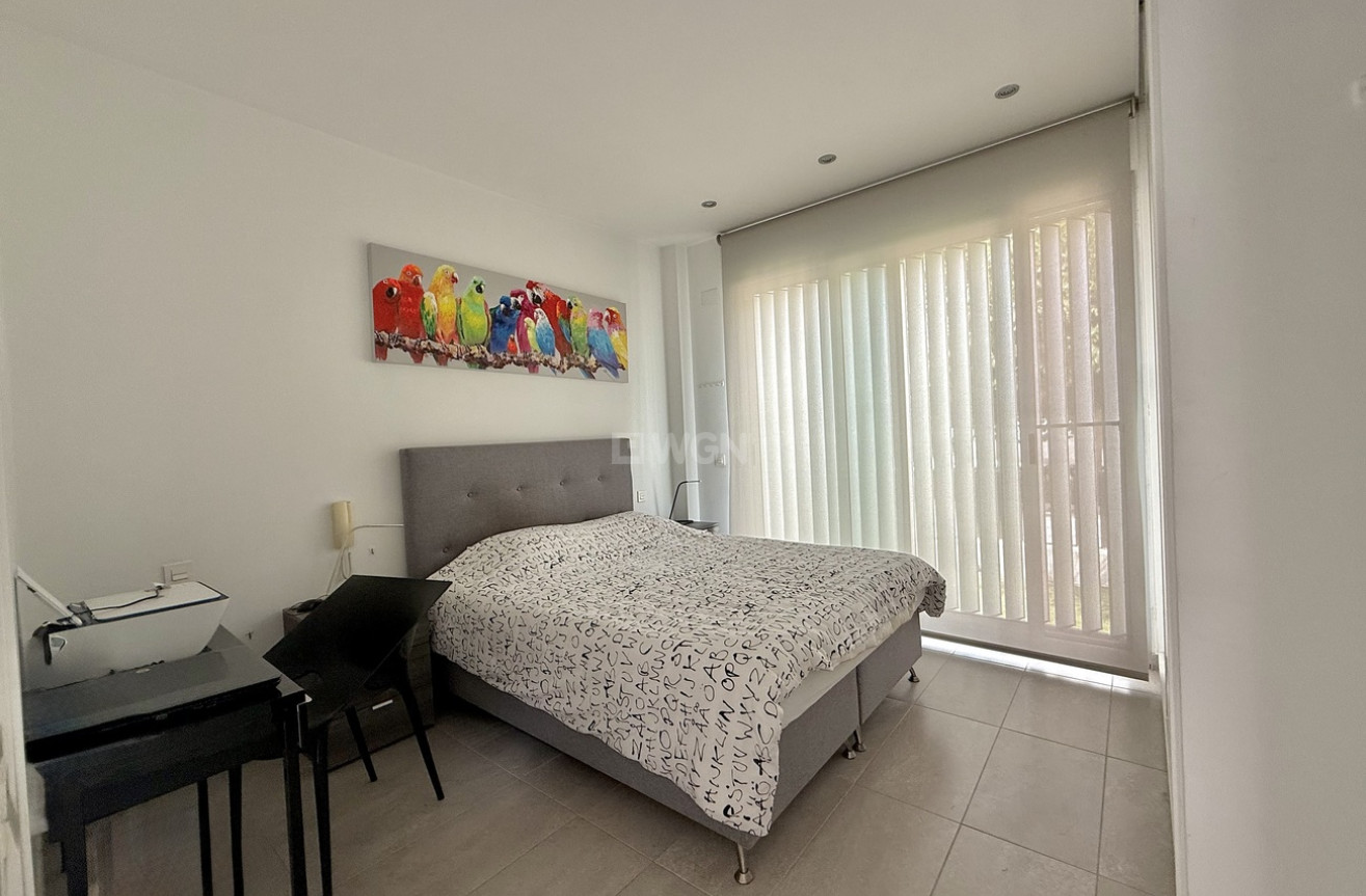 Odsprzedaż - Villa - Dolores - Costa Blanca