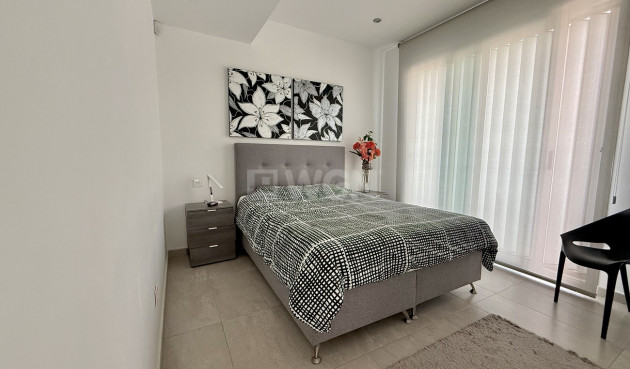 Odsprzedaż - Villa - Dolores - Costa Blanca