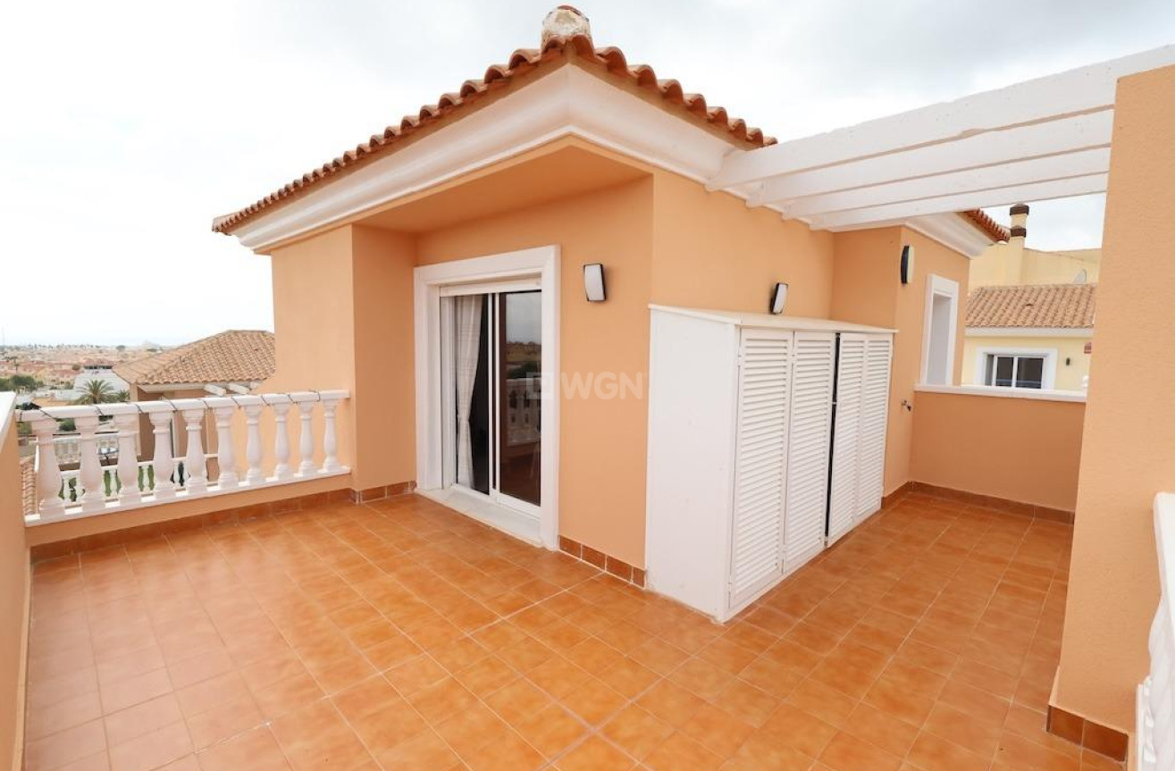 Odsprzedaż - Villa - San Miguel de Salinas - Inland