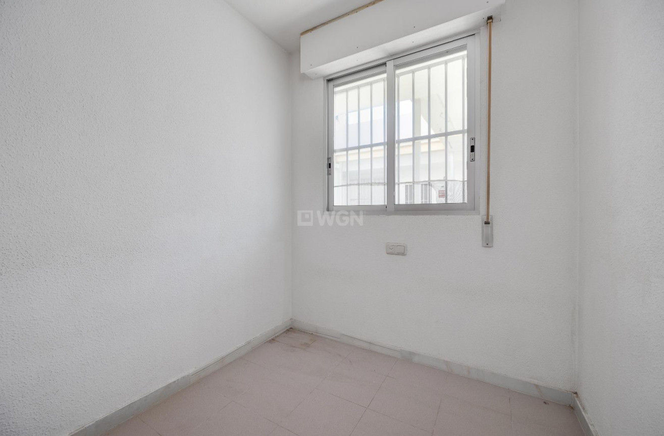 Wiederverkauf - Wohnung - Torrevieja - La Mata Pueblo