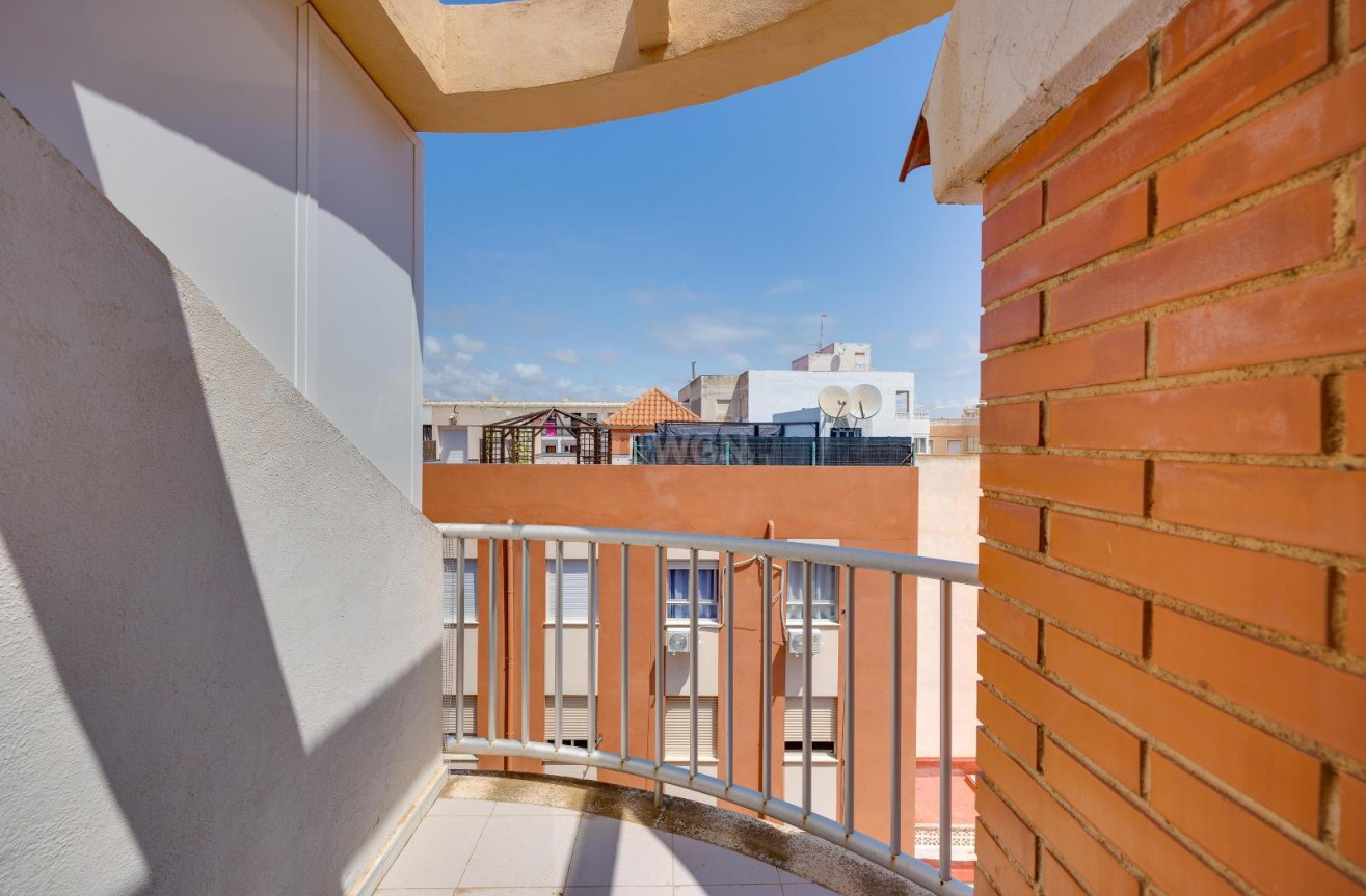 Wiederverkauf - Wohnung - Torrevieja - La Mata Pueblo