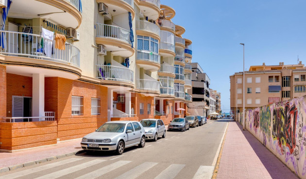 Wiederverkauf - Wohnung - Torrevieja - La Mata Pueblo