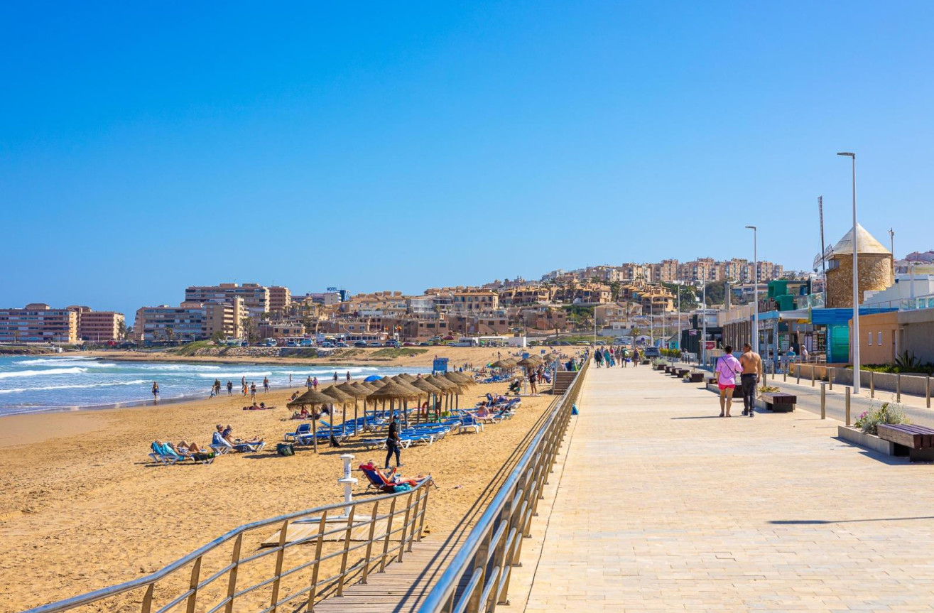 Wiederverkauf - Wohnung - Torrevieja - La Mata Pueblo