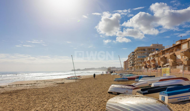 Wiederverkauf - Wohnung - Torrevieja - La Mata Pueblo