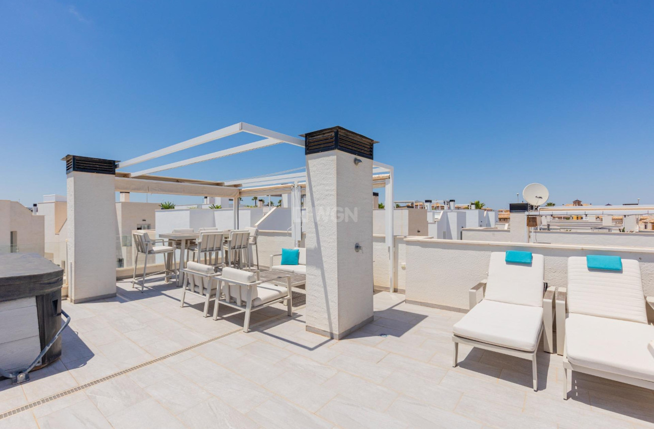 Odsprzedaż - Villa - Orihuela Costa - Lomas de Cabo Roig