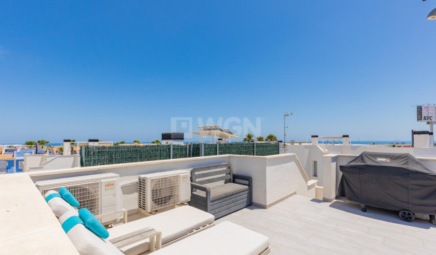 Odsprzedaż - Villa - Orihuela Costa - Lomas de Cabo Roig