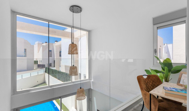 Odsprzedaż - Villa - Orihuela Costa - Lomas de Cabo Roig