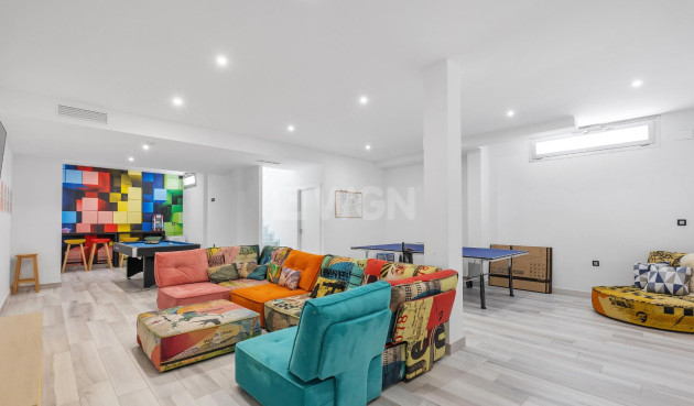 Odsprzedaż - Villa - Orihuela Costa - Lomas de Cabo Roig