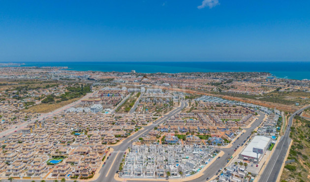 Odsprzedaż - Villa - Orihuela Costa - Lomas de Cabo Roig
