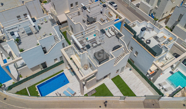 Odsprzedaż - Villa - Orihuela Costa - Lomas de Cabo Roig