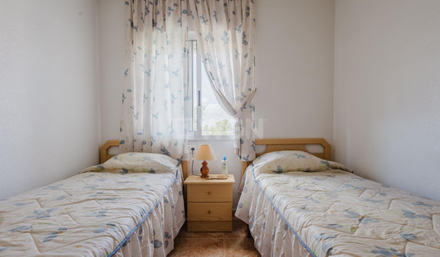 Odsprzedaż - Mieszkanie w bloku - Torrevieja - Costa Blanca