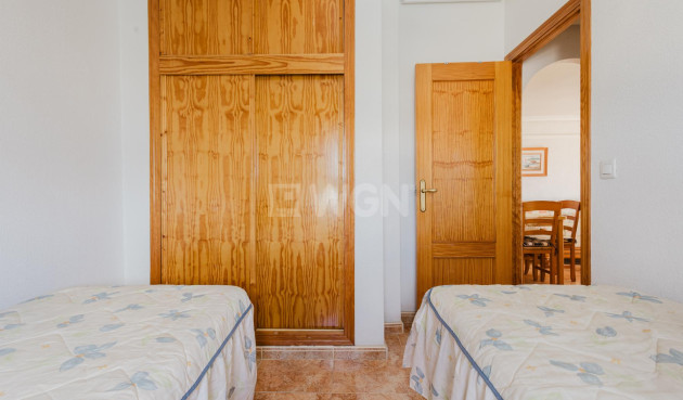 Odsprzedaż - Mieszkanie w bloku - Torrevieja - Costa Blanca