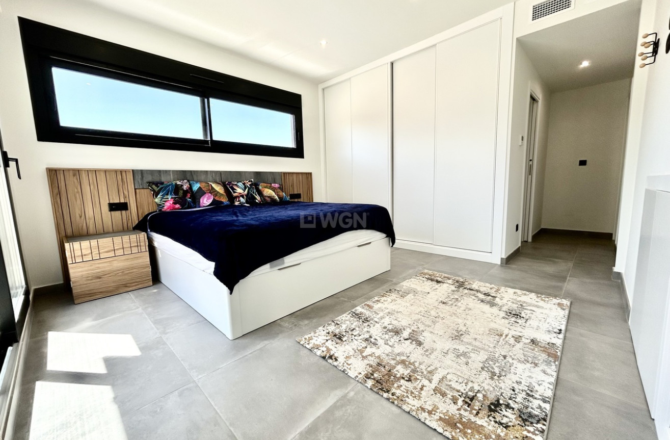 Odsprzedaż - Villa - Villamartin - Costa Blanca