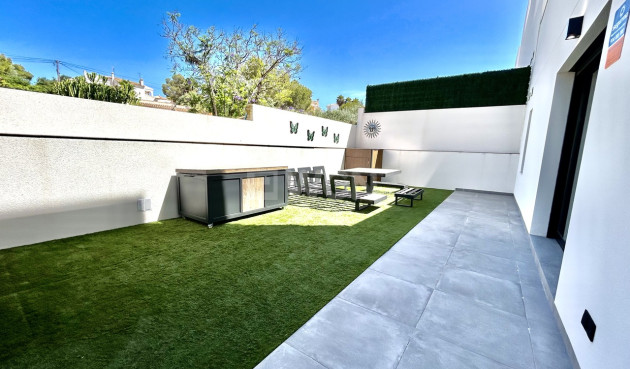 Odsprzedaż - Villa - Villamartin - Costa Blanca