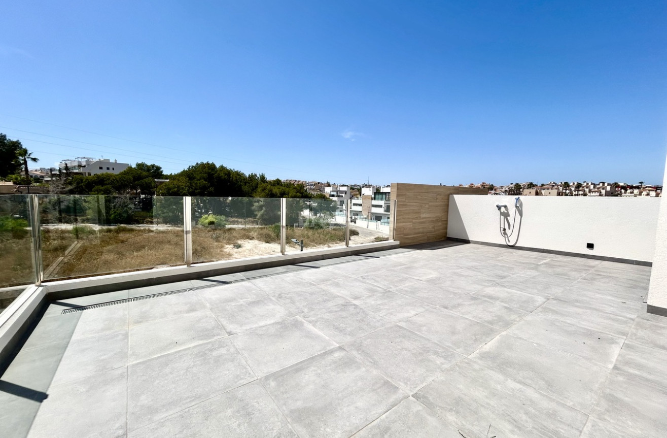 Odsprzedaż - Villa - Villamartin - Costa Blanca