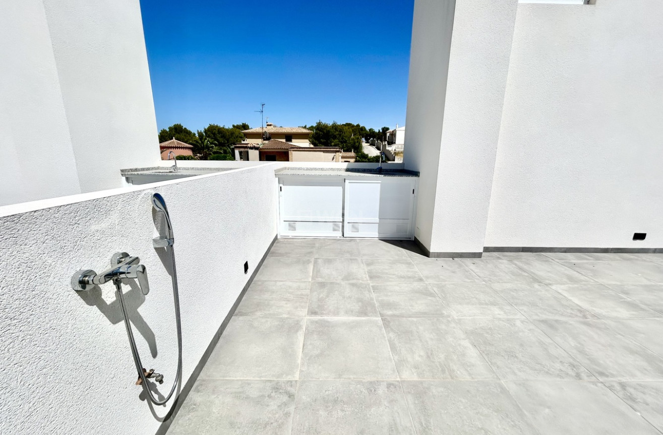Odsprzedaż - Villa - Villamartin - Costa Blanca