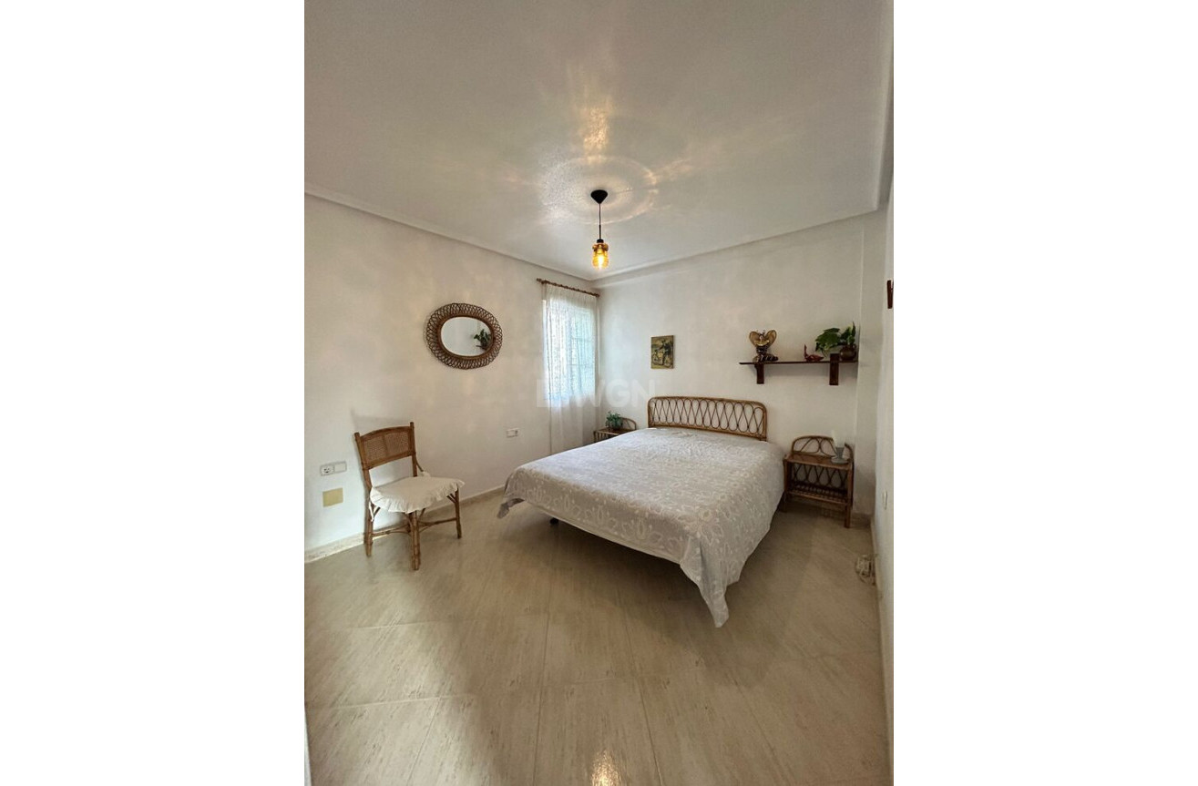 Odsprzedaż - Villa - Torrevieja - aguas nuevas