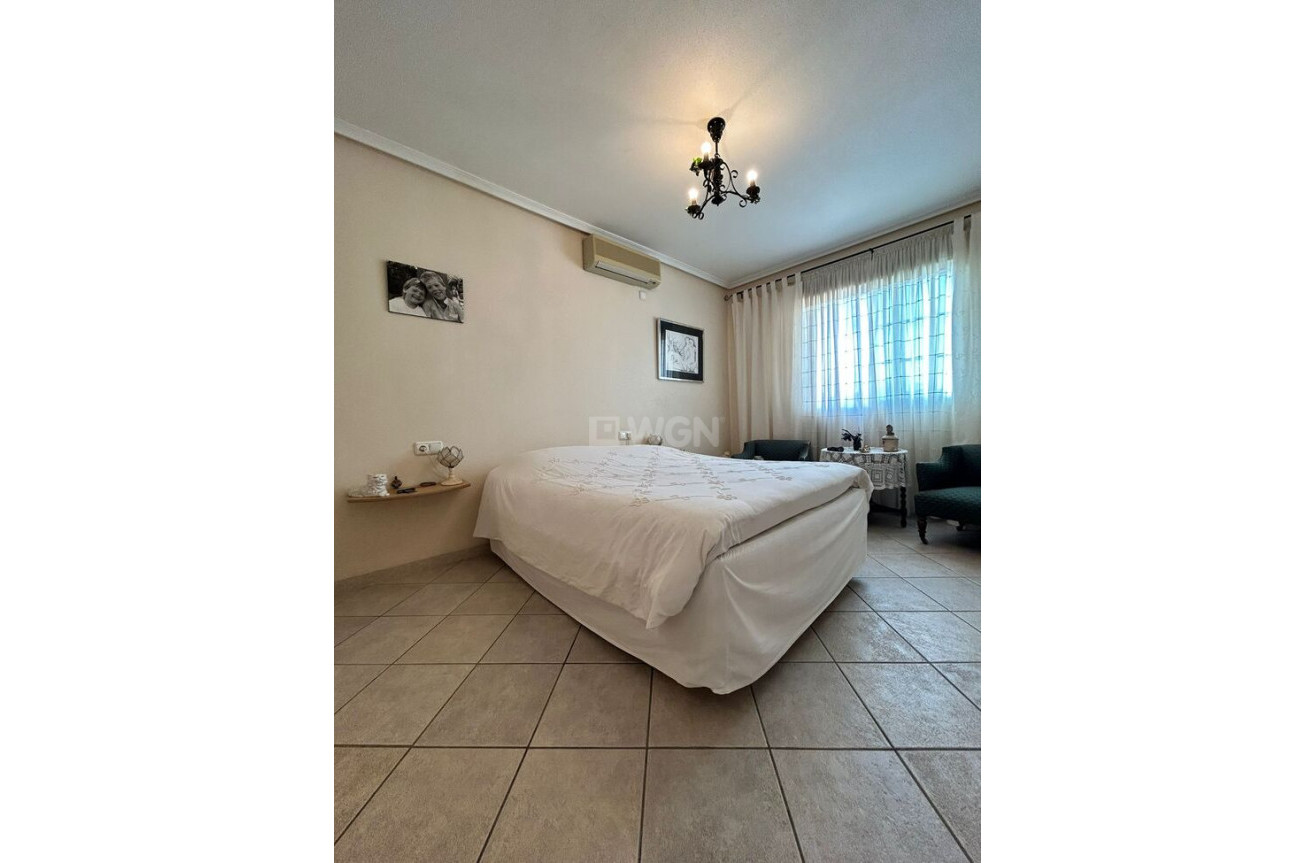 Odsprzedaż - Villa - Torrevieja - aguas nuevas