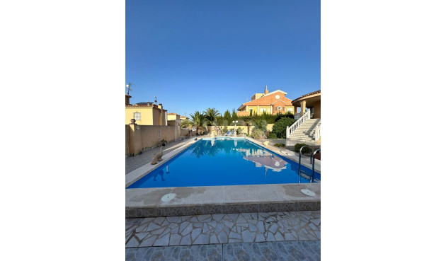 Odsprzedaż - Villa - Torrevieja - aguas nuevas