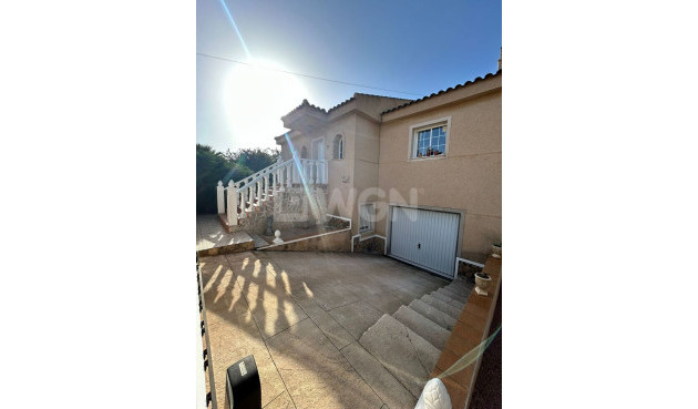 Odsprzedaż - Villa - Torrevieja - aguas nuevas