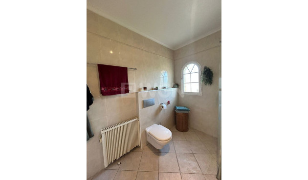 Odsprzedaż - Villa - Torrevieja - aguas nuevas