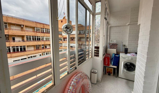 Wiederverkauf - Wohnung - Torrevieja - Centro