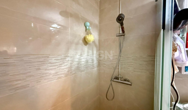 Wiederverkauf - Wohnung - Torrevieja - Centro