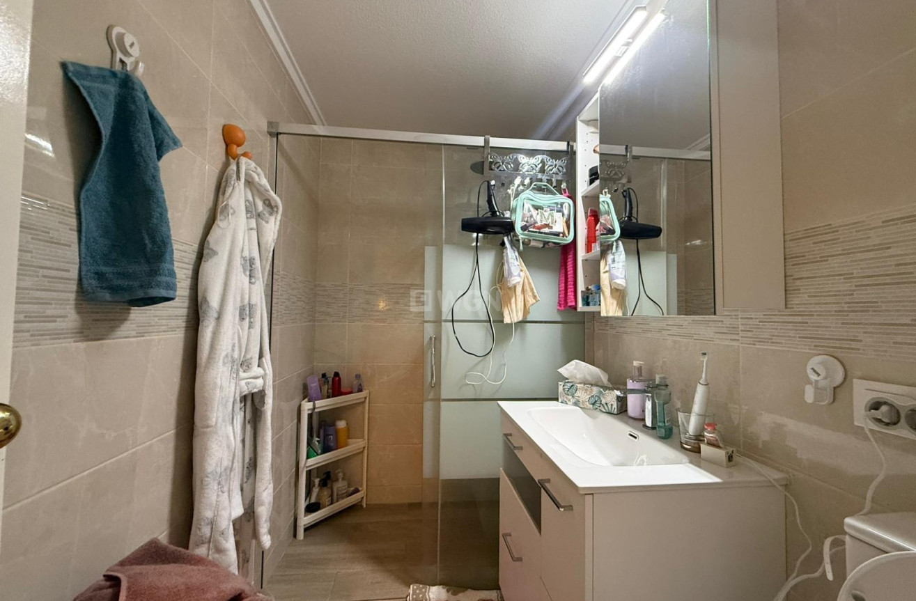 Wiederverkauf - Wohnung - Torrevieja - Centro