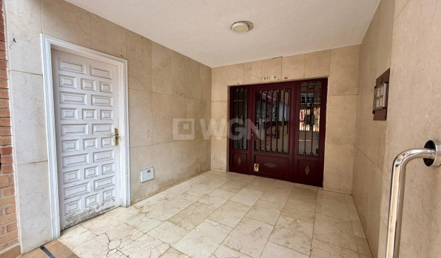 Wiederverkauf - Wohnung - Torrevieja - Centro
