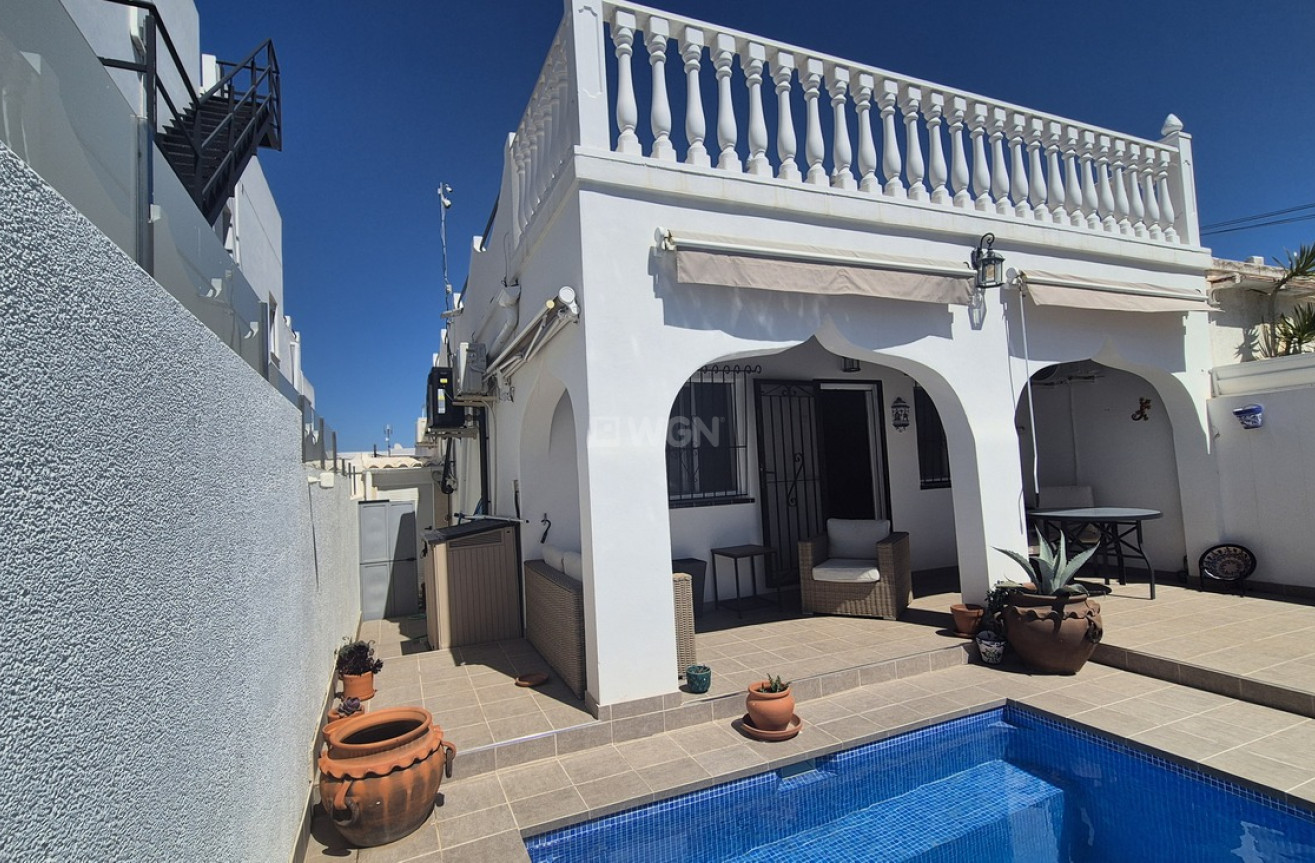 Odsprzedaż - Villa - San Miguel de Salinas - Inland