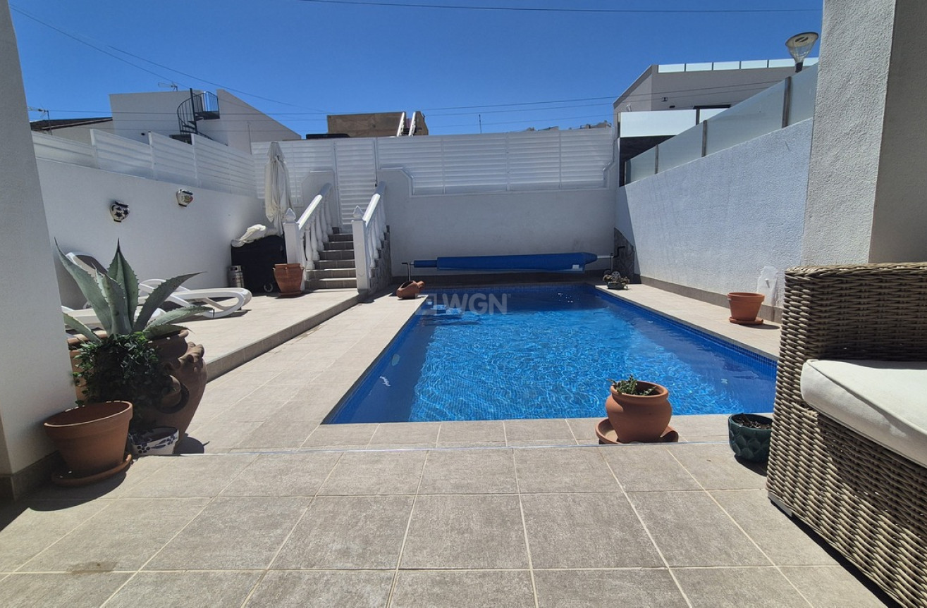 Odsprzedaż - Villa - San Miguel de Salinas - Inland