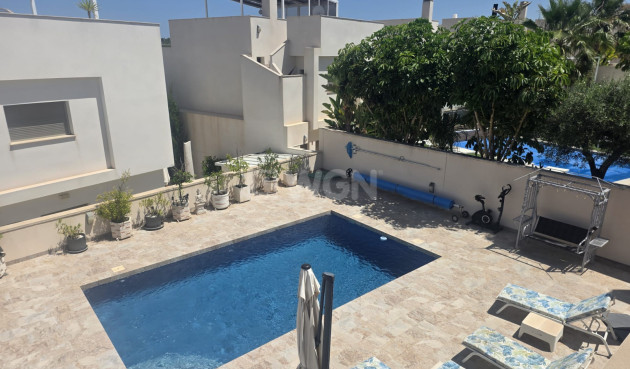 Resale - Villa - San Miguel de Salinas - Inland