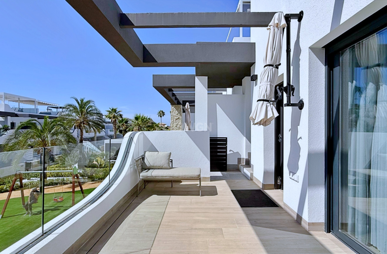 Odsprzedaż - Daszek - Orihuela Costa - Costa Blanca