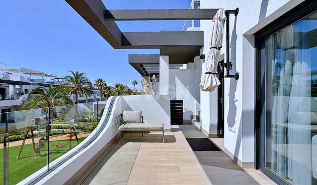 Odsprzedaż - Daszek - Orihuela Costa - Costa Blanca