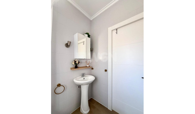 Reventa - Apartamento / piso - Lo Pagan - LA PUNTICA