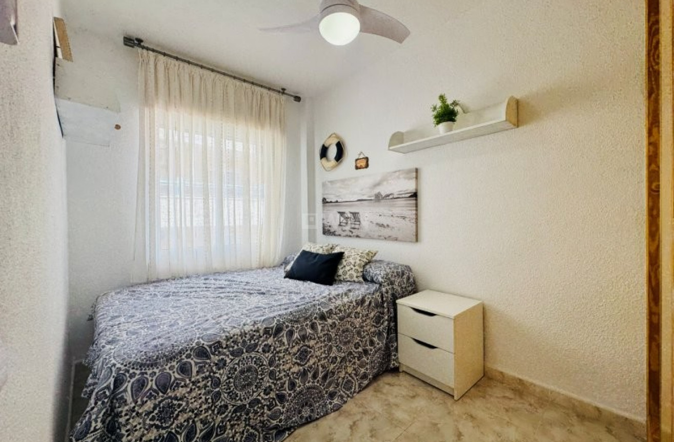 Reventa - Apartamento / piso - La Mata - Costa Blanca
