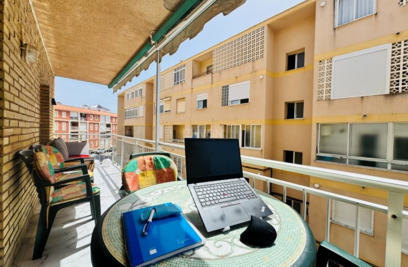 Reventa - Apartamento / piso - La Mata - Costa Blanca